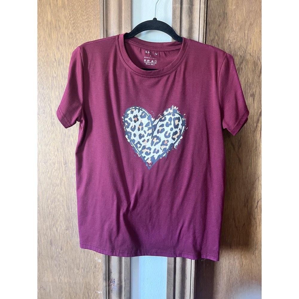 SHEIN-Woman's Maroon Leapard Print Heart Short Sleeve T-Shirt Size L